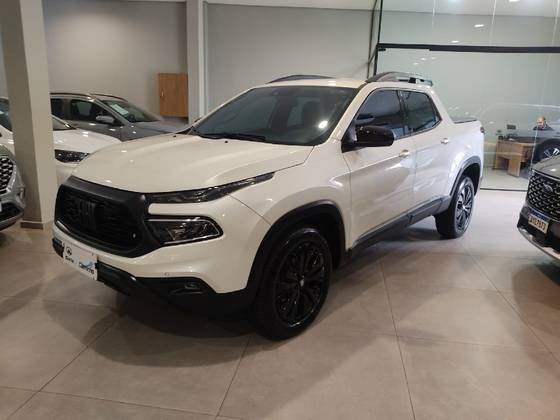 FIAT TORO 1.3 TURBO 270 FLEX VOLCANO AT6